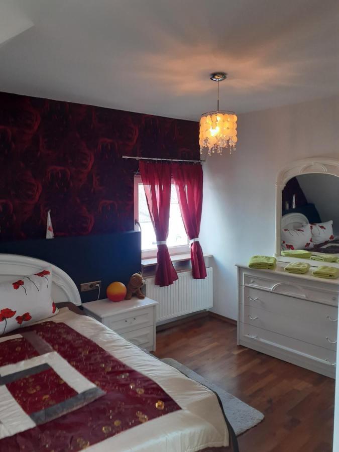 Gemuetliche Zimmer Kaisersesch Extérieur photo